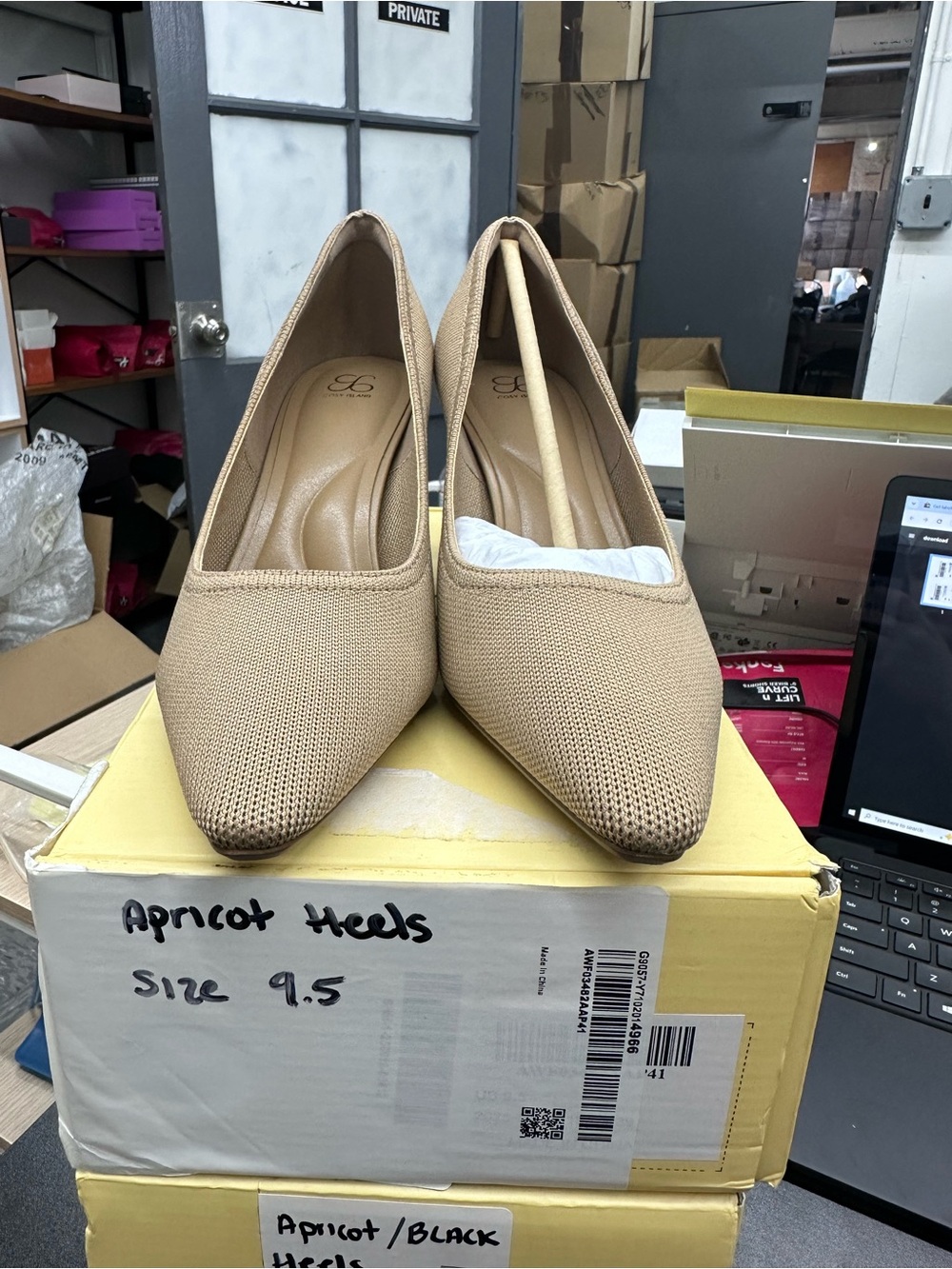 Cosy island apricot heels